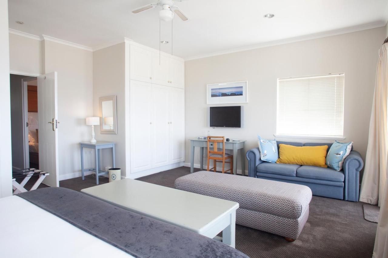 The Grosvenor Guest House & Self Catering بلدة سيمون المظهر الخارجي الصورة