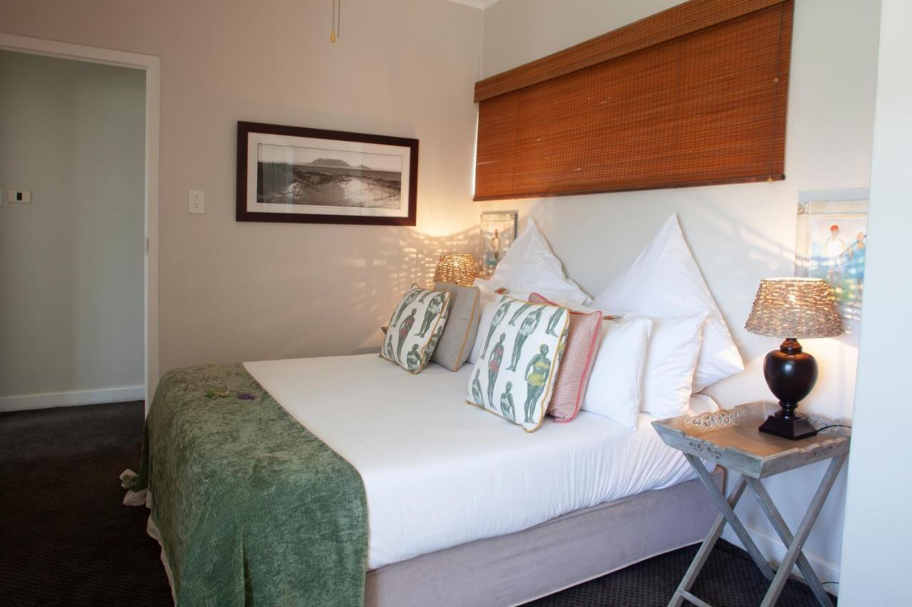 The Grosvenor Guest House & Self Catering بلدة سيمون المظهر الخارجي الصورة
