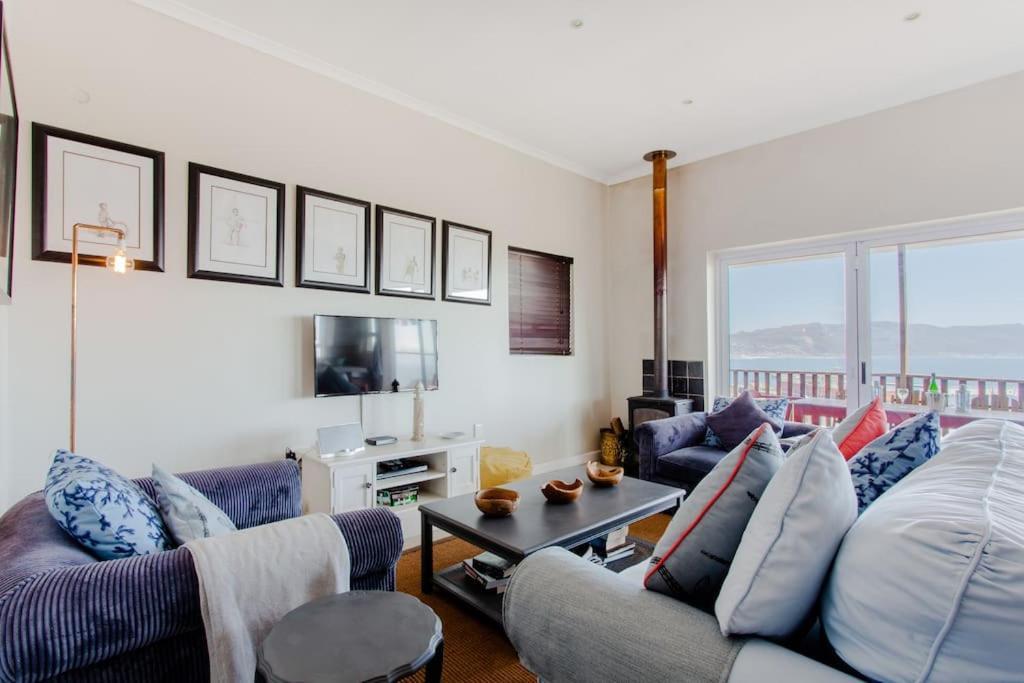 The Grosvenor Guest House & Self Catering بلدة سيمون المظهر الخارجي الصورة