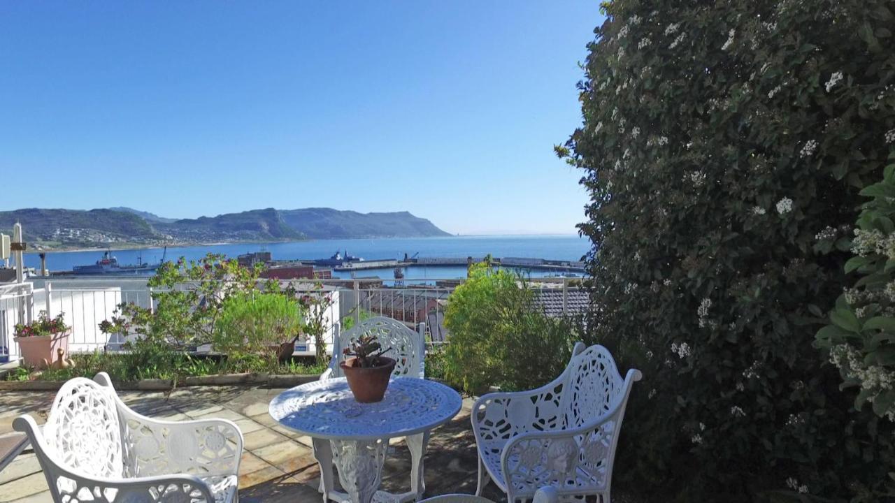 The Grosvenor Guest House & Self Catering بلدة سيمون المظهر الخارجي الصورة